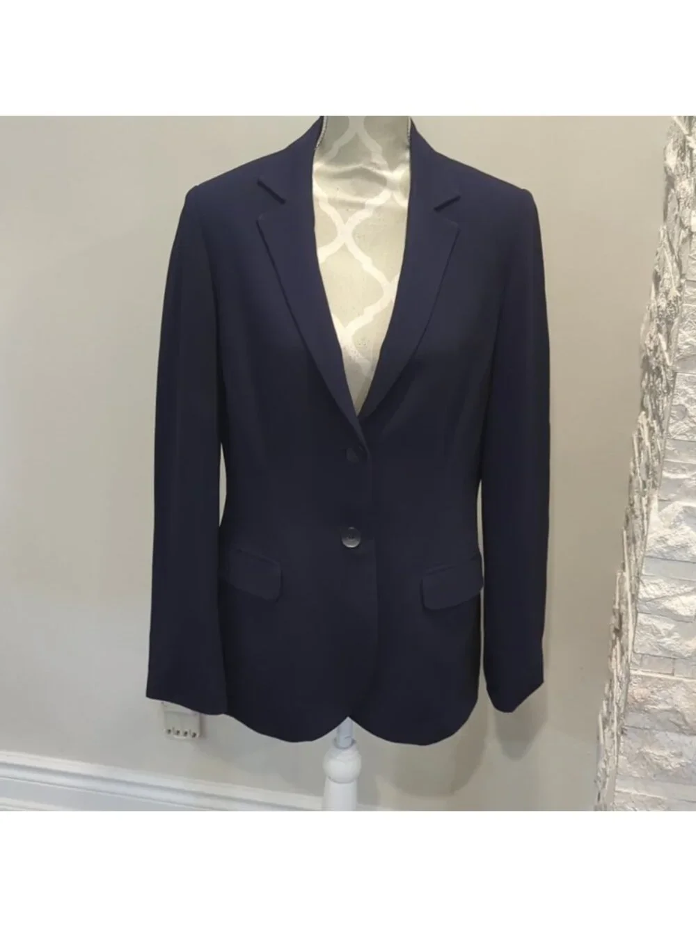 FREDA'S Navy Blue classic blazer